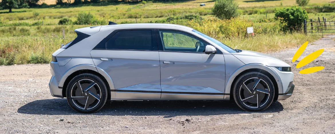 Hyundai IONIQ 5 side view