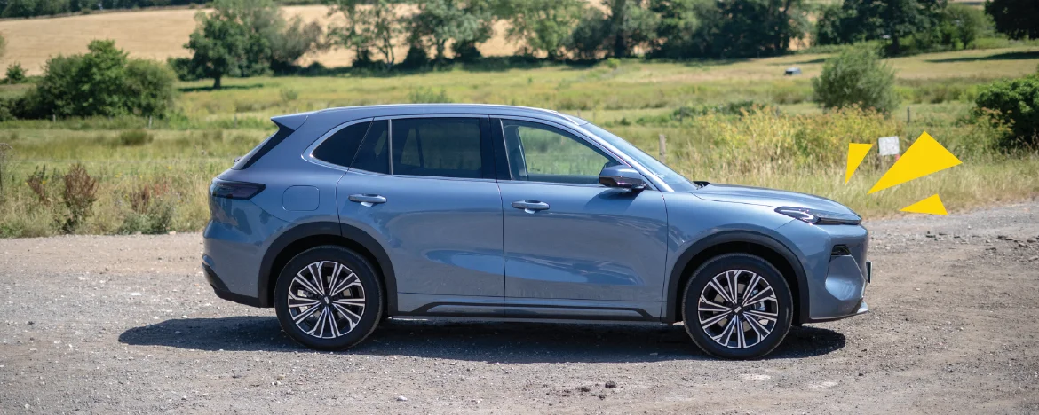 Geely Starray side view