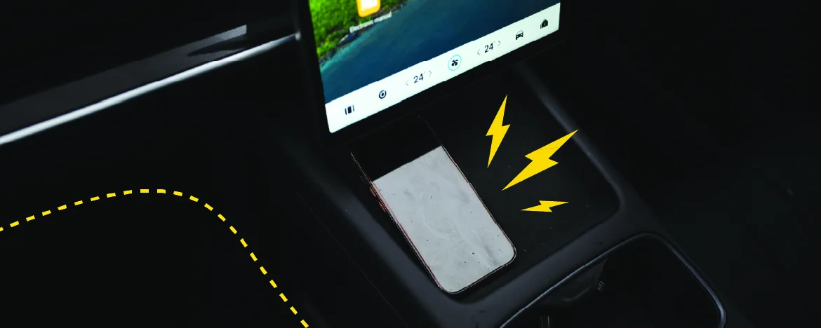 Phone on charge using the wireless rapid charger in car