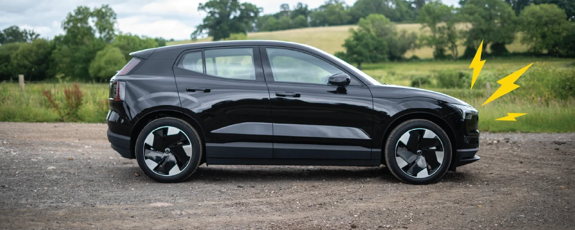 Volvo EX30 side