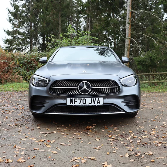 300 de